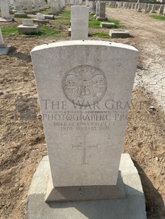 BAGHDAD (NORTH GATE) WAR CEMETERY - USHER, A J